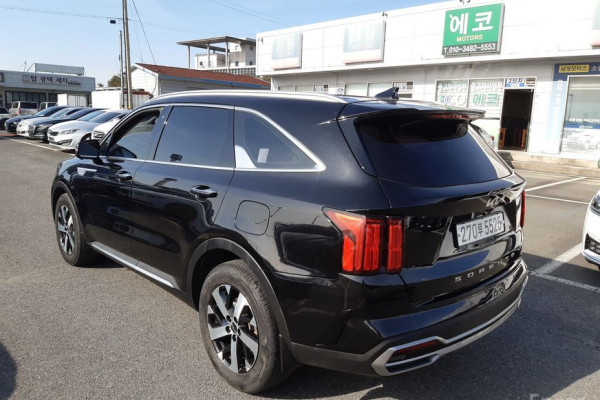 2021 Kia Sorento с пробегом 120 000 км