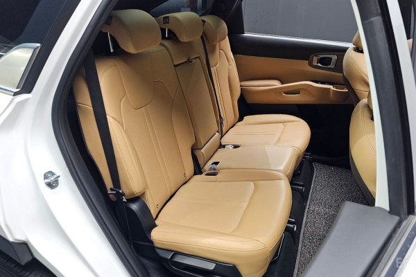 2022 Kia Sorento с пробегом 49 801 км