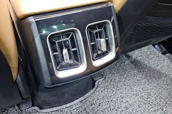 2022 Kia Sorento с пробегом 49 801 км