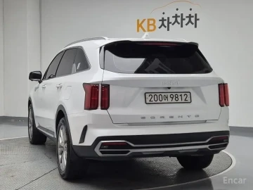 2022 Kia Sorento с пробегом 122 633 км