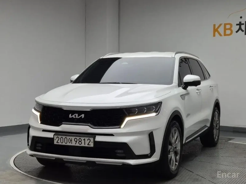 2022 Kia Sorento с пробегом 122 633 км