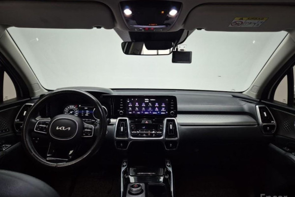 2022 Kia Sorento с пробегом 122 633 км