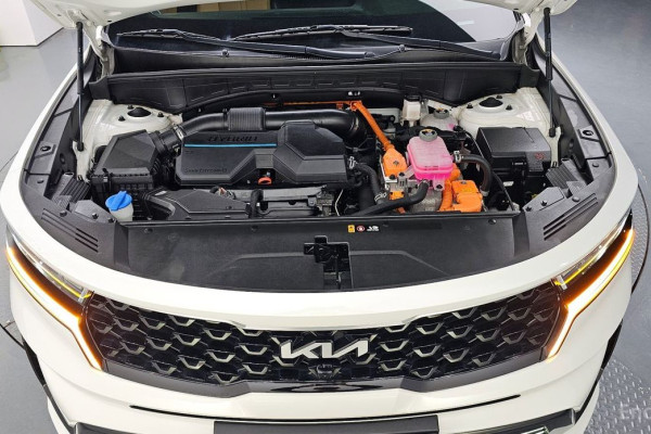 2023 Kia Sorento с пробегом 106 559 км