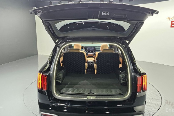 2021 Kia Sorento с пробегом 60 607 км