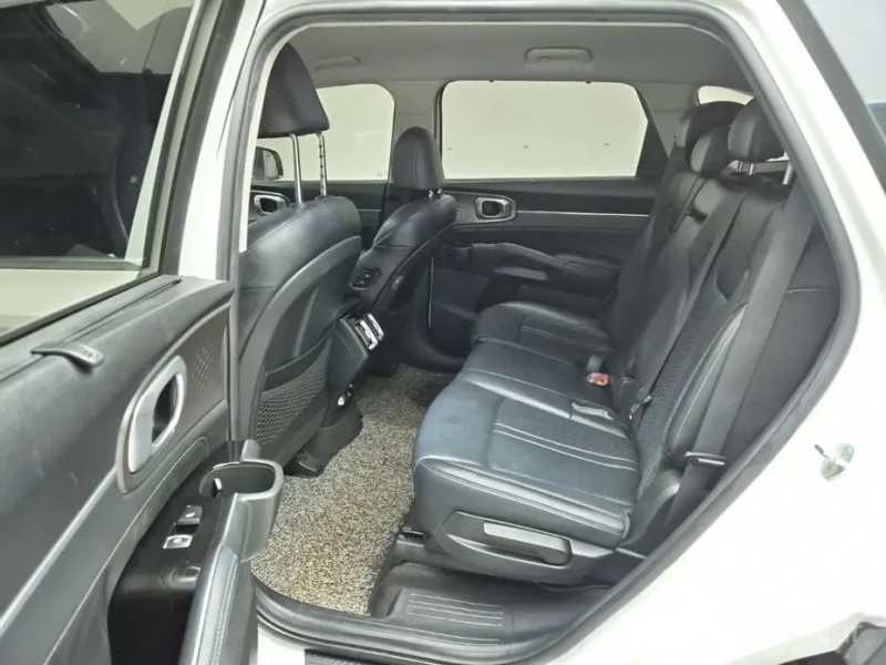 2022 Kia Sorento с пробегом 122 633 км