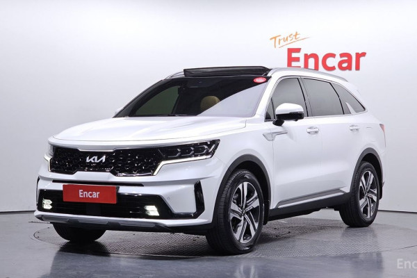 2023 Kia Sorento с пробегом 106 559 км