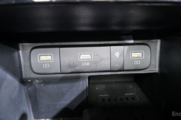 2023 Kia Sorento с пробегом 46 450 км