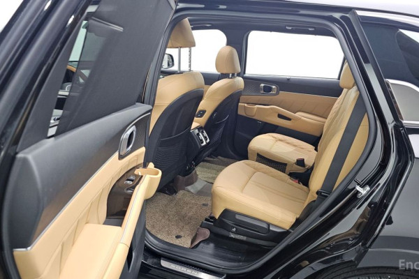 2021 Kia Sorento с пробегом 119 843 км