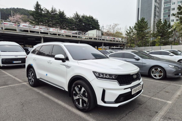 2021 Kia Sorento с пробегом 114 073 км