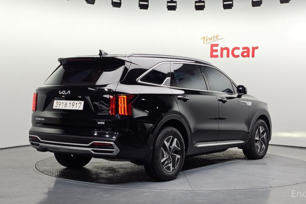 2023 Kia Sorento с пробегом 34 271 км