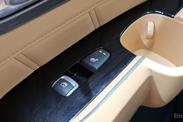 2023 Kia Sorento с пробегом 106 559 км