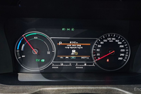 2023 Kia Sorento с пробегом 34 271 км