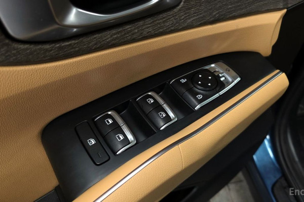 2022 Kia Sorento с пробегом 49 096 км