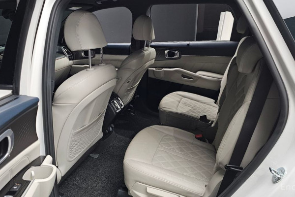 2023 Kia Sorento с пробегом 115 248 км