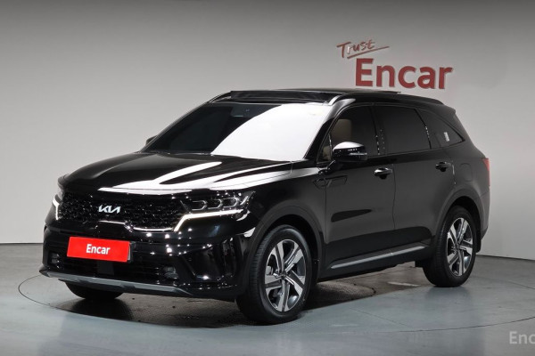 2023 Kia Sorento с пробегом 31 914 км