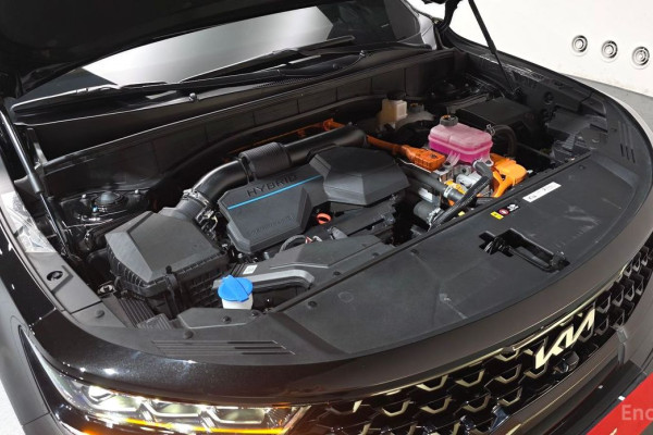 2023 Kia Sorento с пробегом 31 914 км