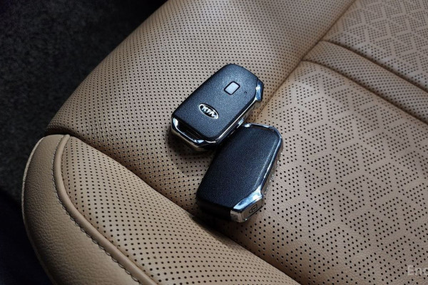 2020 Kia Sorento с пробегом 107 460 км