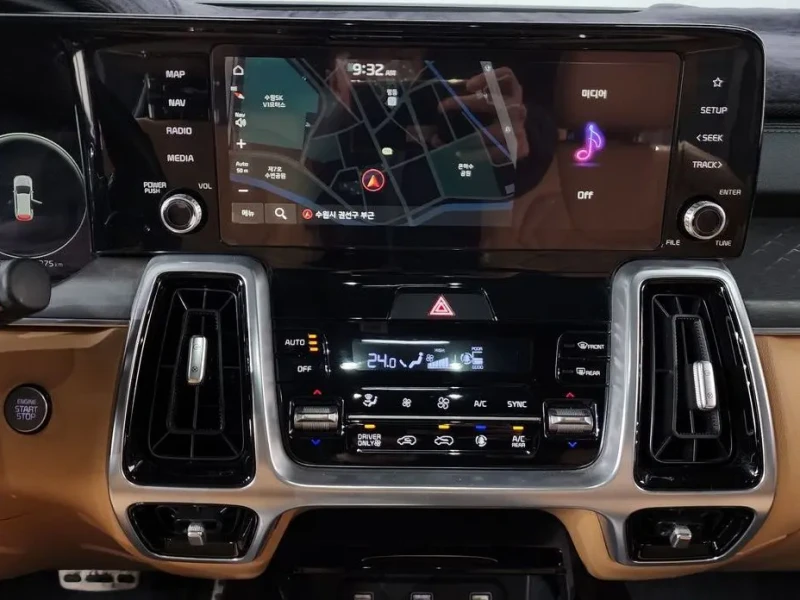 2021 Kia Sorento с пробегом 126 375 км