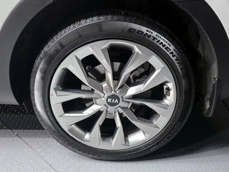 2021 Kia Sorento с пробегом 81 785 км