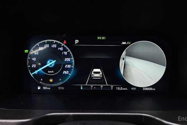 2023 Kia Sorento с пробегом 33 669 км