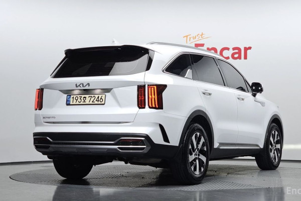 2022 Kia Sorento с пробегом 43 983 км