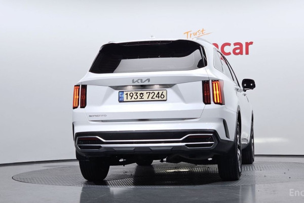 2022 Kia Sorento с пробегом 43 983 км