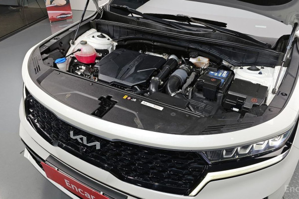 2022 Kia Sorento с пробегом 43 983 км