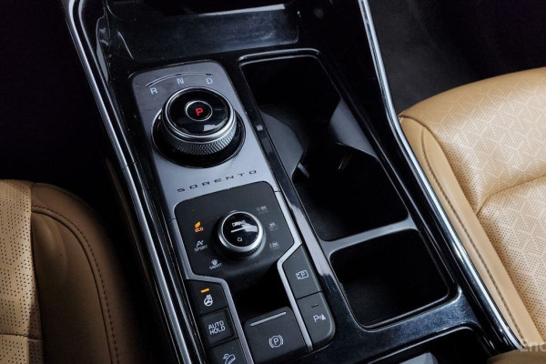 2022 Kia Sorento с пробегом 93 483 км