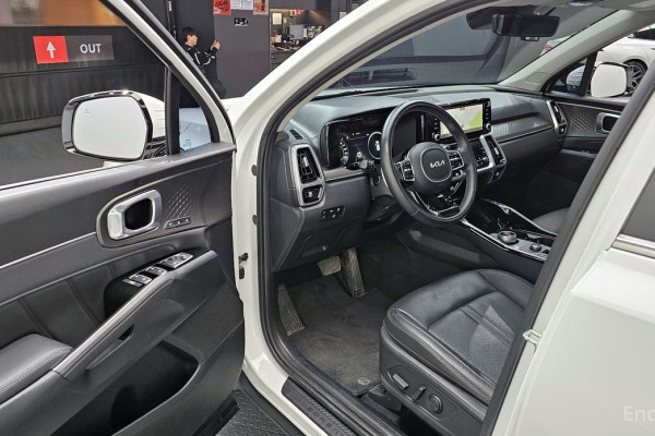 2022 Kia Sorento с пробегом 43 983 км