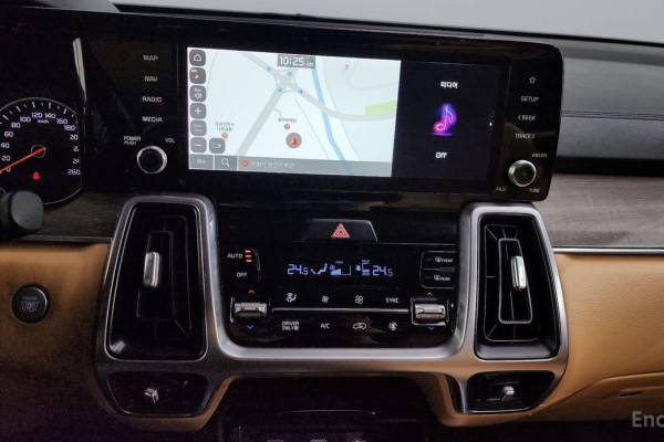 2022 Kia Sorento с пробегом 93 483 км