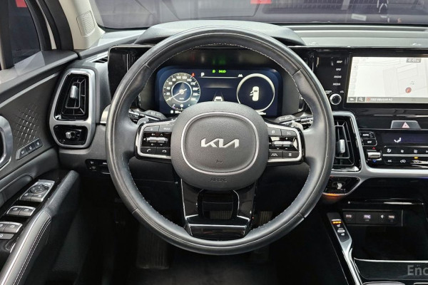 2022 Kia Sorento с пробегом 43 983 км