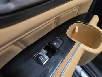 2022 Kia Sorento с пробегом 48 713 км