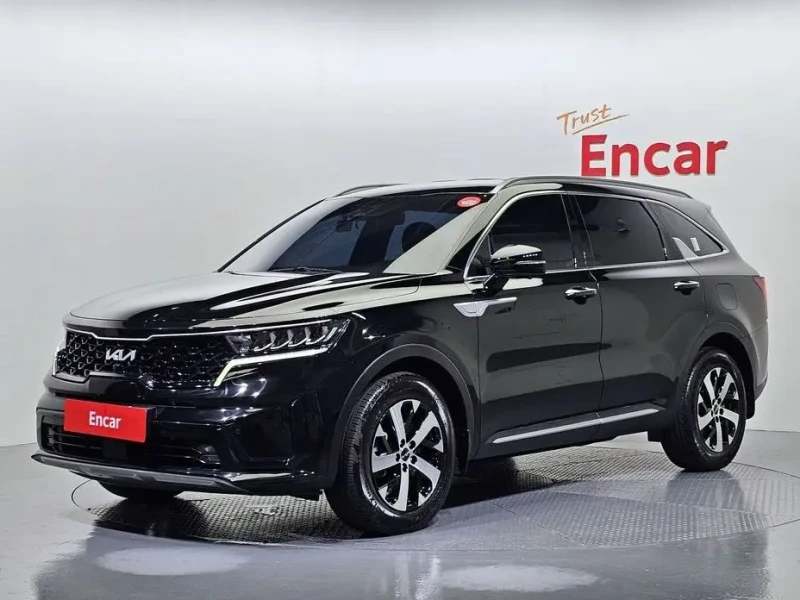 2023 Kia Sorento с пробегом 48 677 км