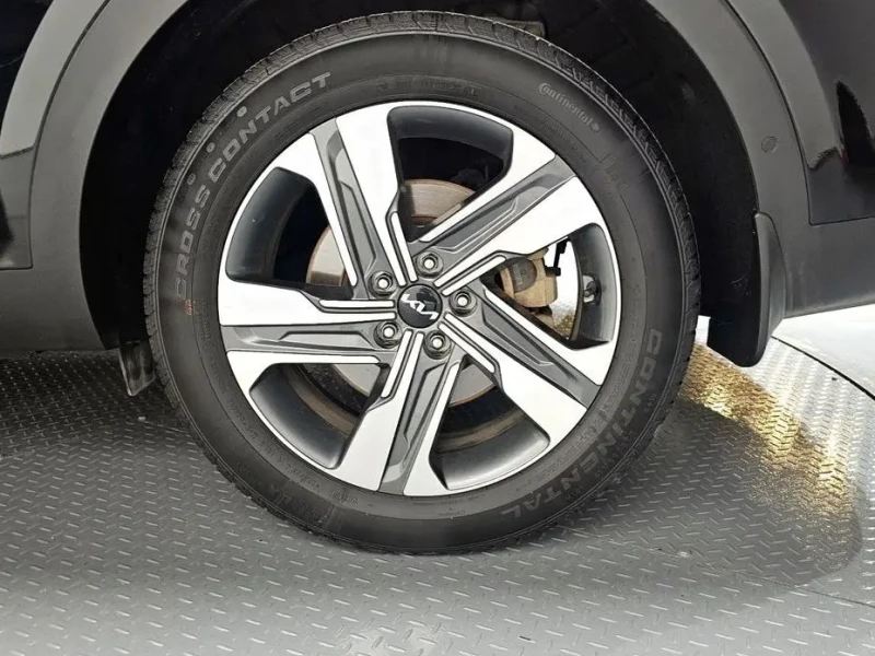 2022 Kia Sorento с пробегом 48 713 км