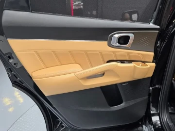 2022 Kia Sorento с пробегом 48 713 км