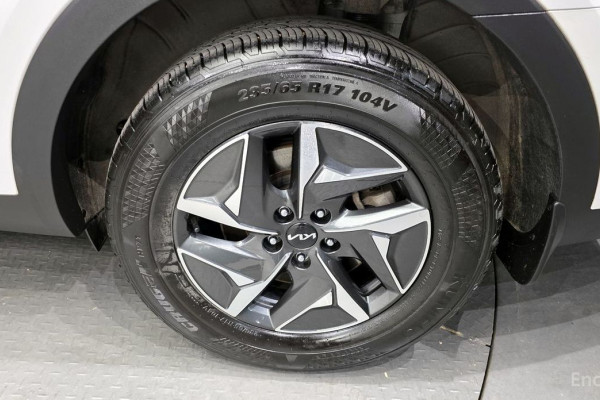 2022 Kia Sorento с пробегом 98 736 км