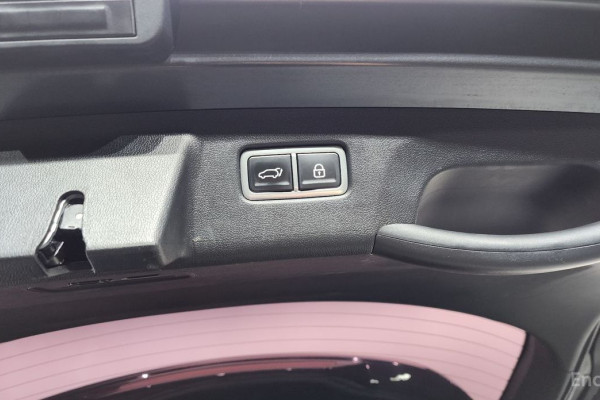 2022 Kia Sorento с пробегом 93 483 км