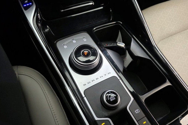 2022 Kia Sorento с пробегом 98 736 км