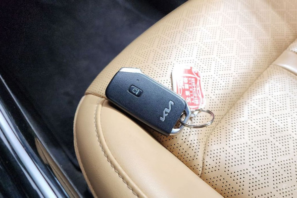 2022 Kia Sorento с пробегом 93 483 км