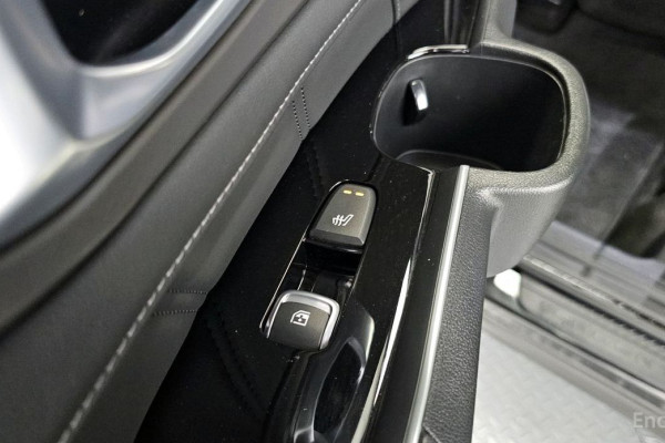 2023 Kia Sorento с пробегом 48 677 км