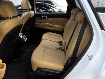 2022 Kia Sorento с пробегом 80 048 км