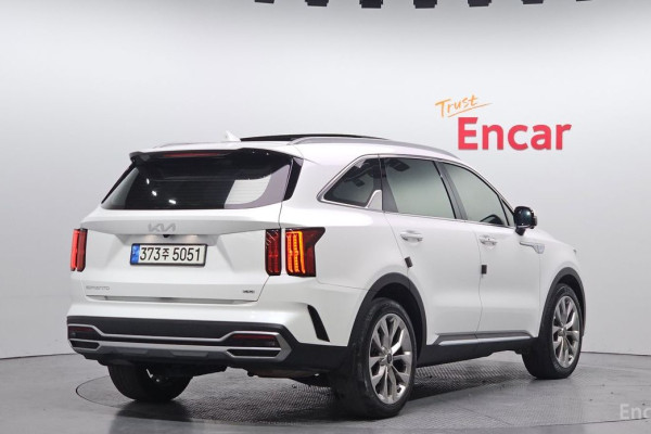 2022 Kia Sorento с пробегом 73 402 км