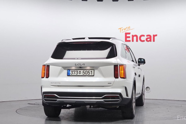 2022 Kia Sorento с пробегом 73 402 км