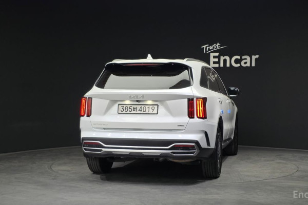 2022 Kia Sorento с пробегом 80 897 км