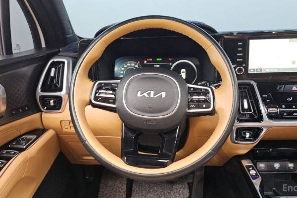 2022 Kia Sorento с пробегом 73 402 км