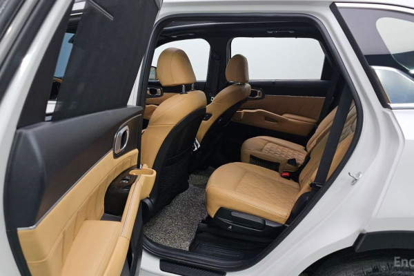 2022 Kia Sorento с пробегом 73 402 км