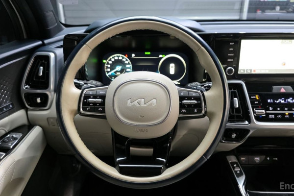 2022 Kia Sorento с пробегом 80 897 км