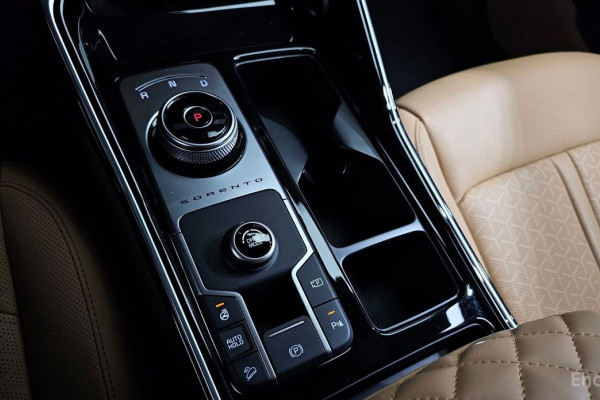 2022 Kia Sorento с пробегом 72 156 км