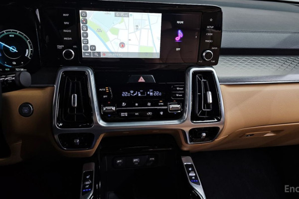 2022 Kia Sorento с пробегом 72 156 км