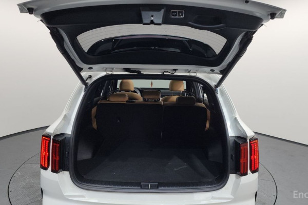 2021 Kia Sorento с пробегом 106 407 км